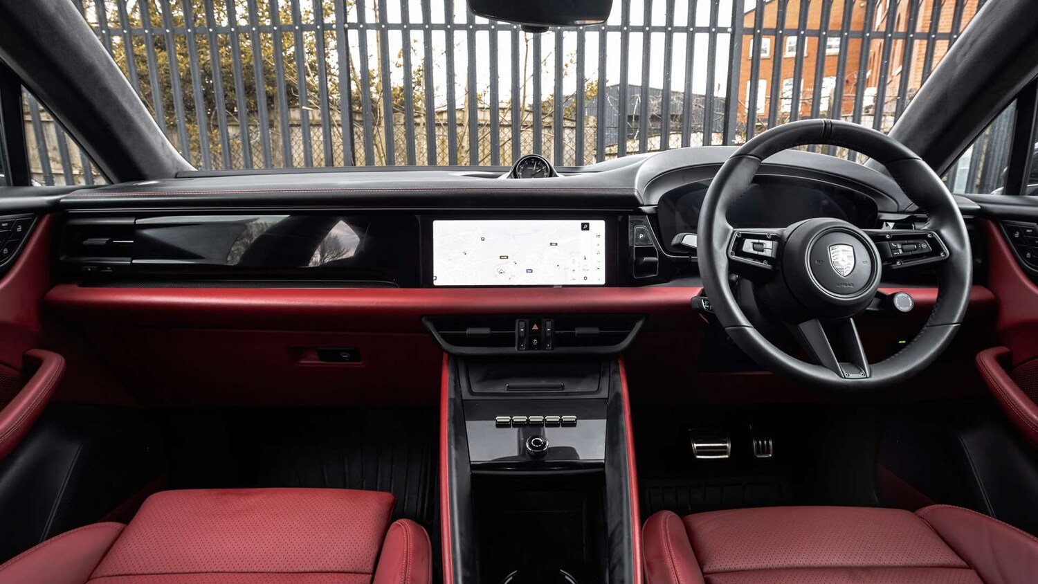 Used Porsche Macan 2025 for sale - 78173745: Photo 12