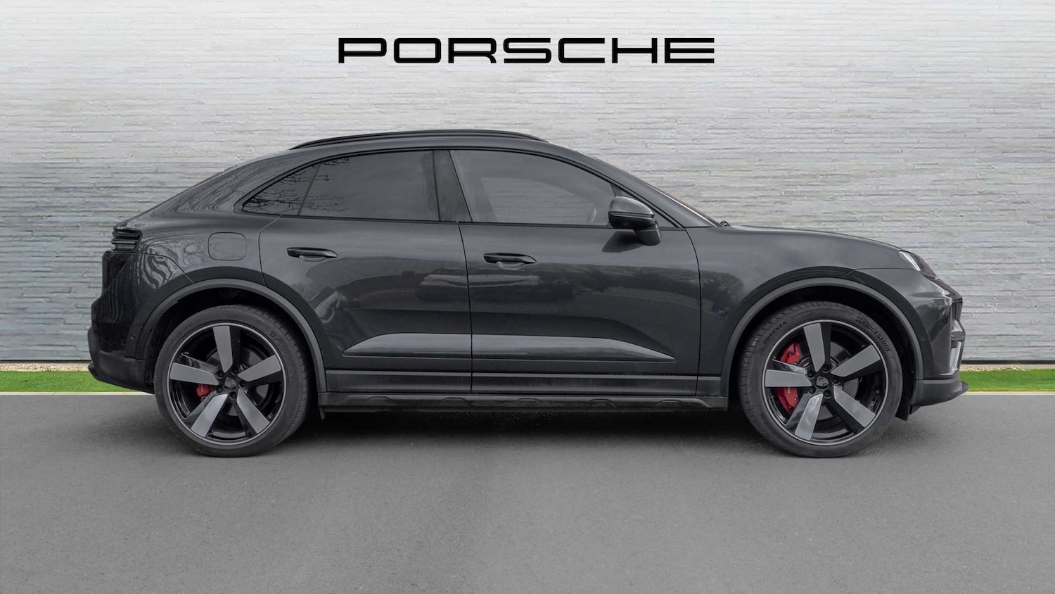Used Porsche Macan 2025 for sale - 78173745: Photo 7