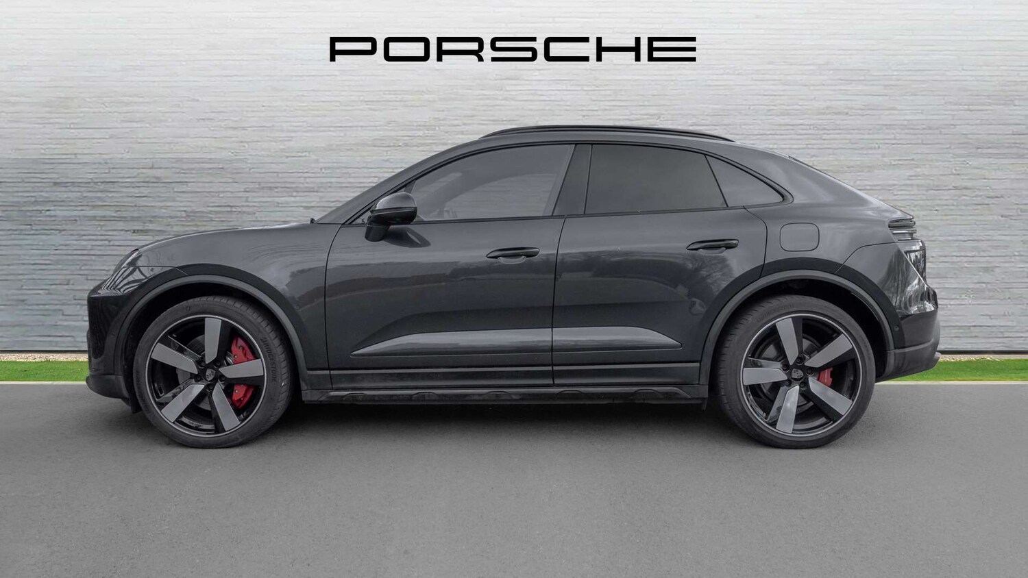 Used Porsche Macan 2025 for sale - 78173745: Photo 8