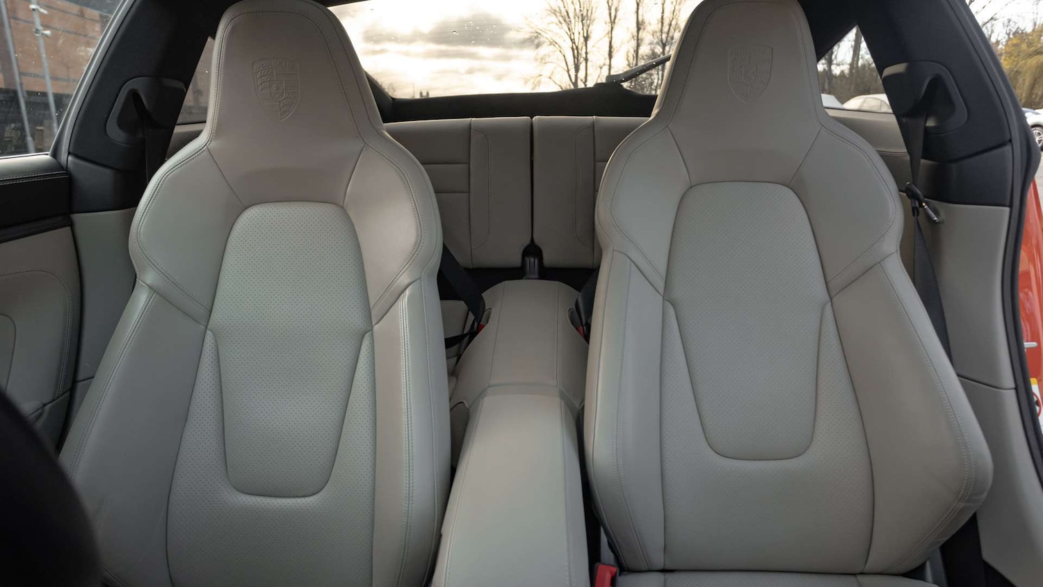 Used Porsche 911 2020 for sale - 76692059: Photo 16