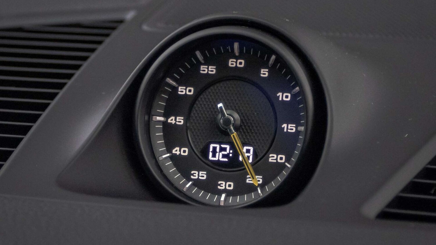 Used Porsche Cayenne 2020 for sale - 77787147: Photo 28