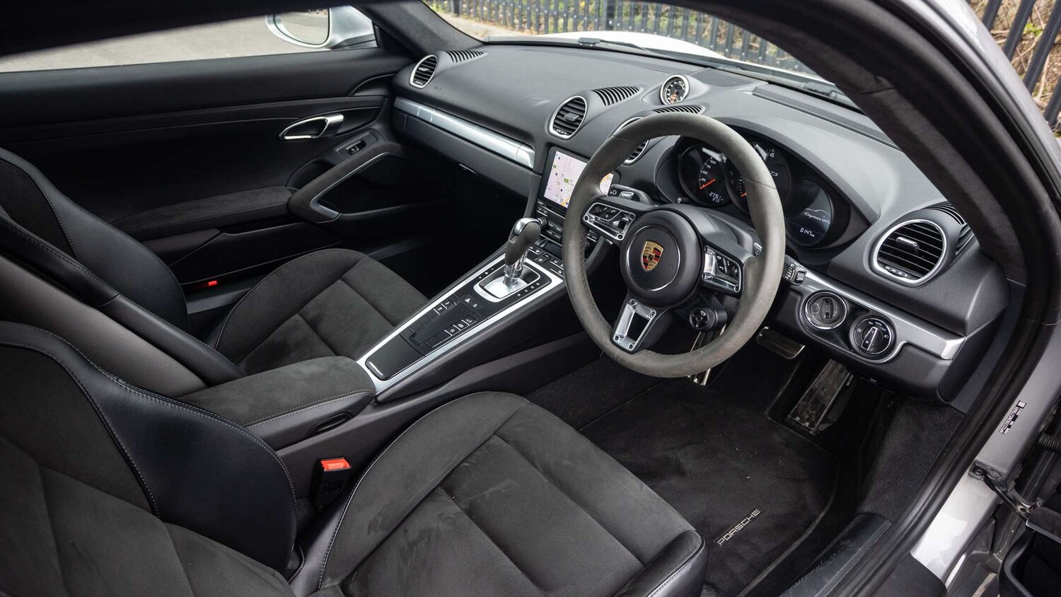 Used Porsche Cayman 2021 for sale - 78118723: Photo 13