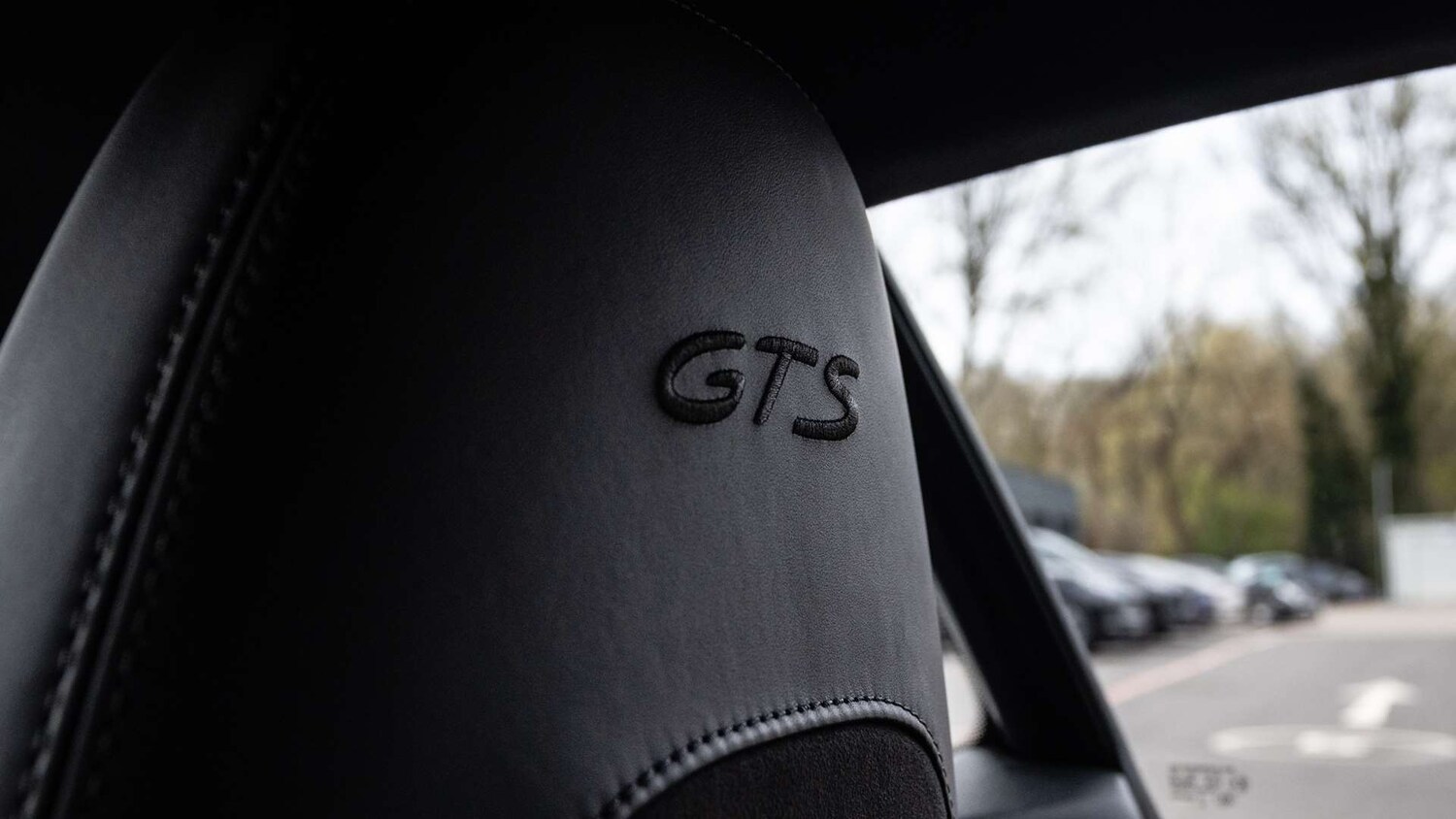 Used Porsche Cayman 2021 for sale - 78118723: Photo 16