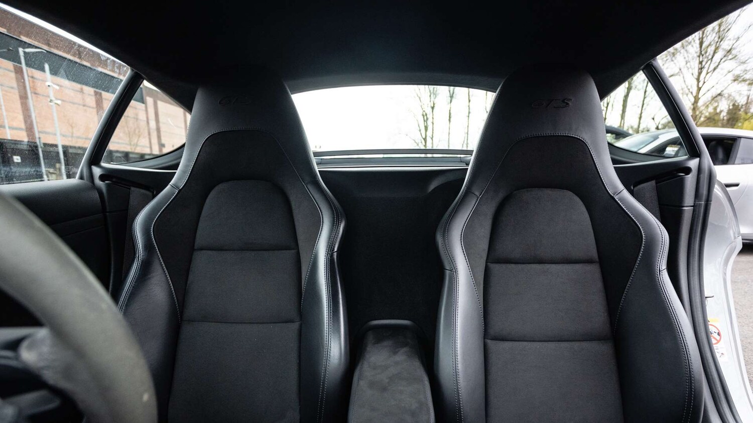 Used Porsche Cayman 2021 for sale - 78118723: Photo 17