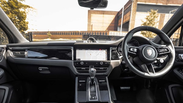 Used Porsche Macan 2025 for sale - 75218257: Photo 12