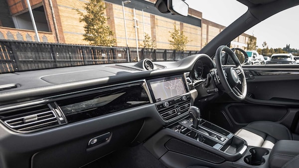 Used Porsche Macan 2025 for sale - 75218257: Photo 13