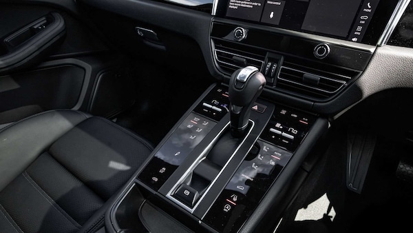Used Porsche Macan 2025 for sale - 75218257: Photo 27