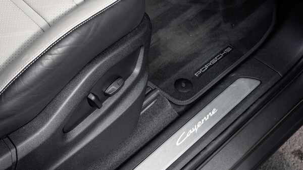 Used Porsche Cayenne 2024 for sale - 75818078: Photo 34