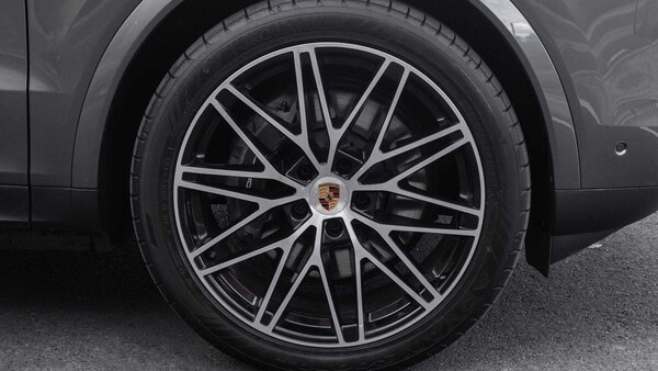 Used Porsche Cayenne 2024 for sale - 75818078: Photo 6