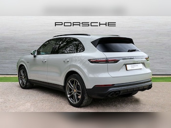 Used Porsche Cayenne 2022 for sale - 78507249: Photo
