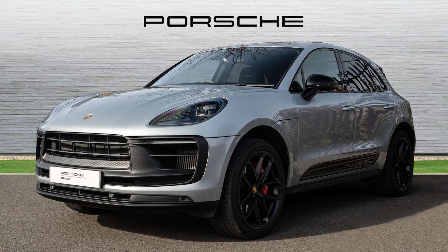 Used Porsche Macan 2022 for sale - 78052203: Photo 2