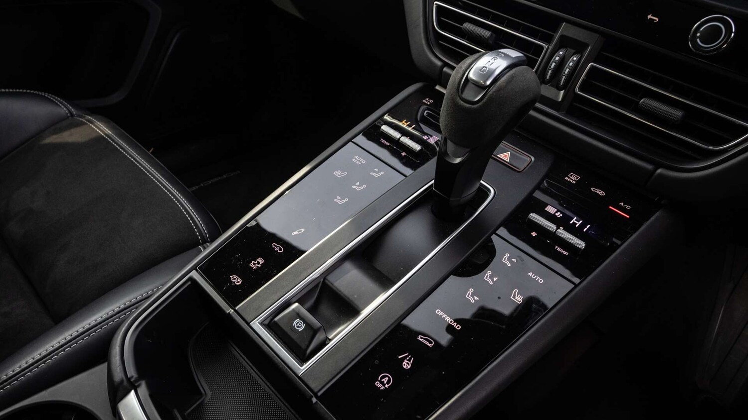 Used Porsche Macan 2022 for sale - 78052203: Photo 22