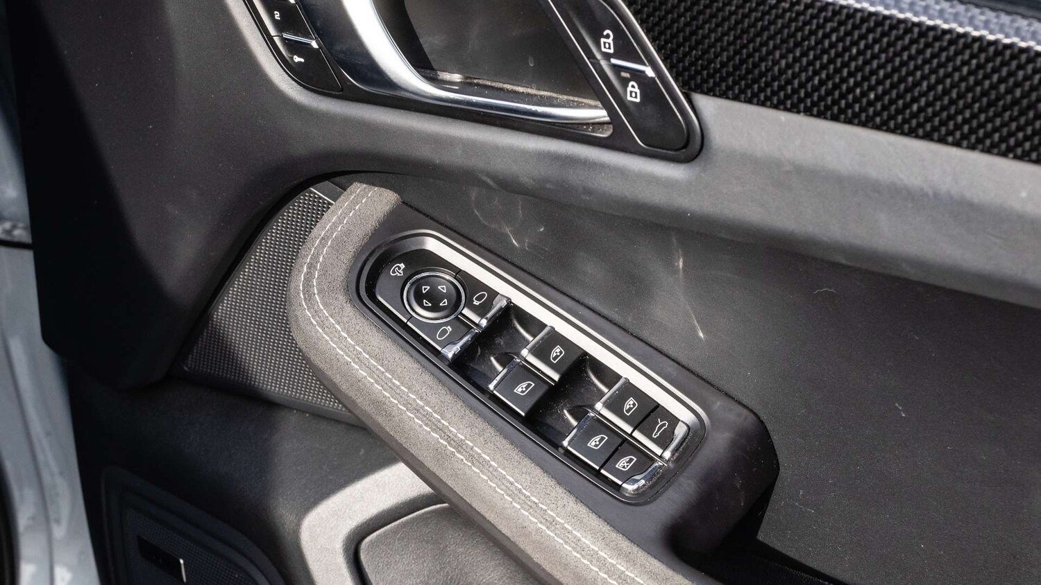 Used Porsche Macan 2022 for sale - 78052203: Photo 25