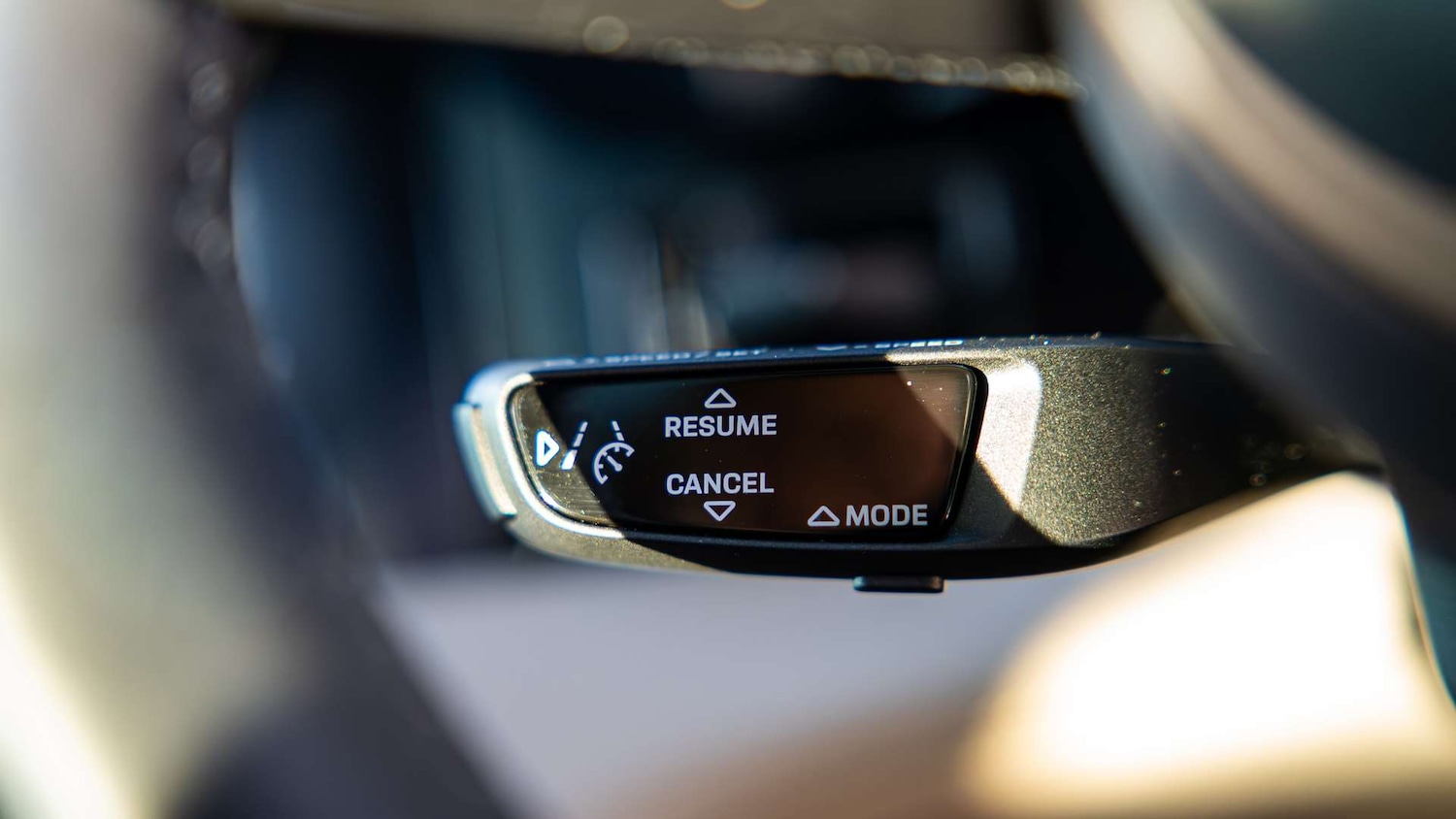 Used Porsche Taycan 2023 for sale - 77147227: Photo 15