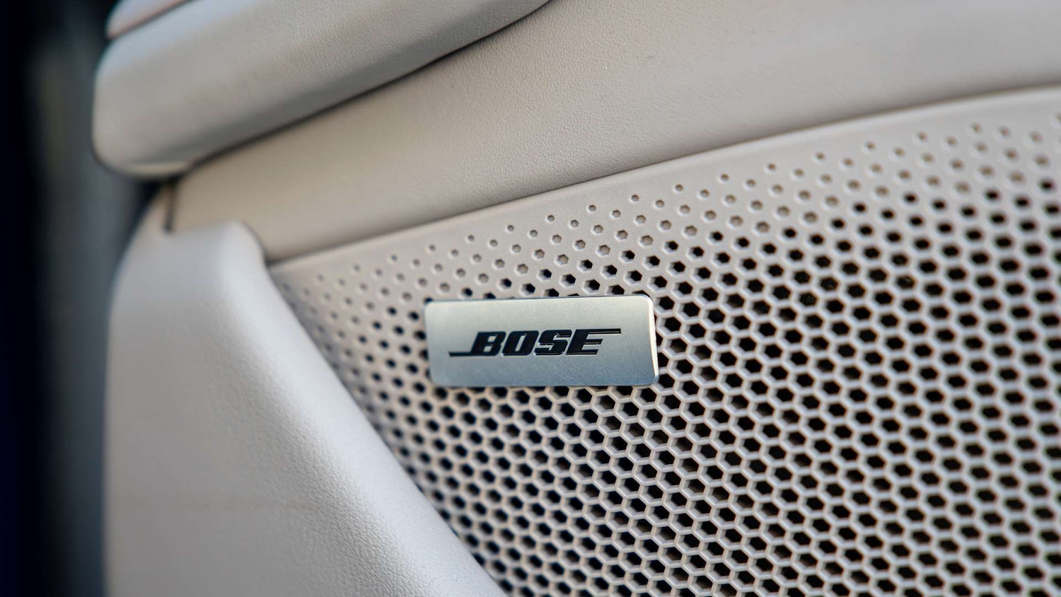 Used Porsche Taycan 2023 for sale - 77147227: Photo 21