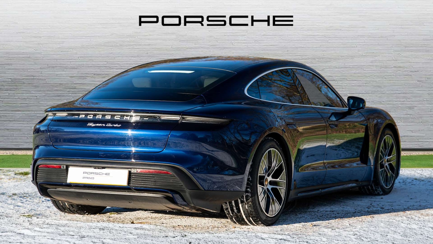Used Porsche Taycan 2023 for sale - 77147227: Photo 3