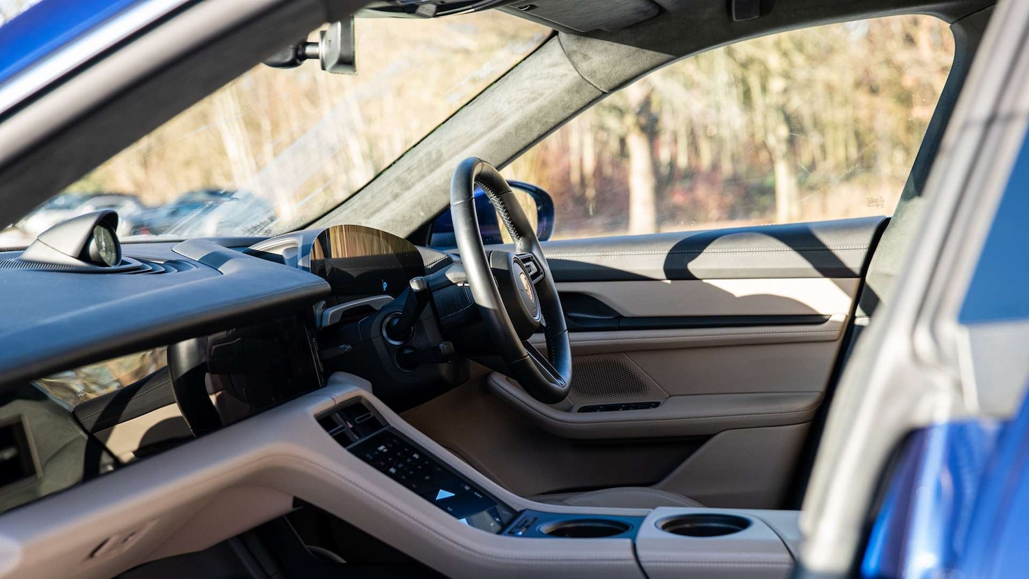 Used Porsche Taycan 2023 for sale - 77147227: Photo 5