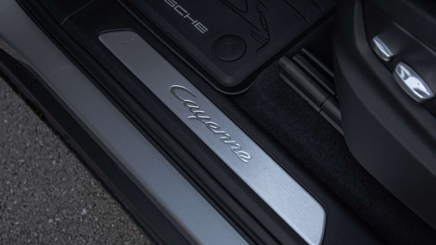 Used Porsche Cayenne 2019 for sale - 76636748: Photo 35