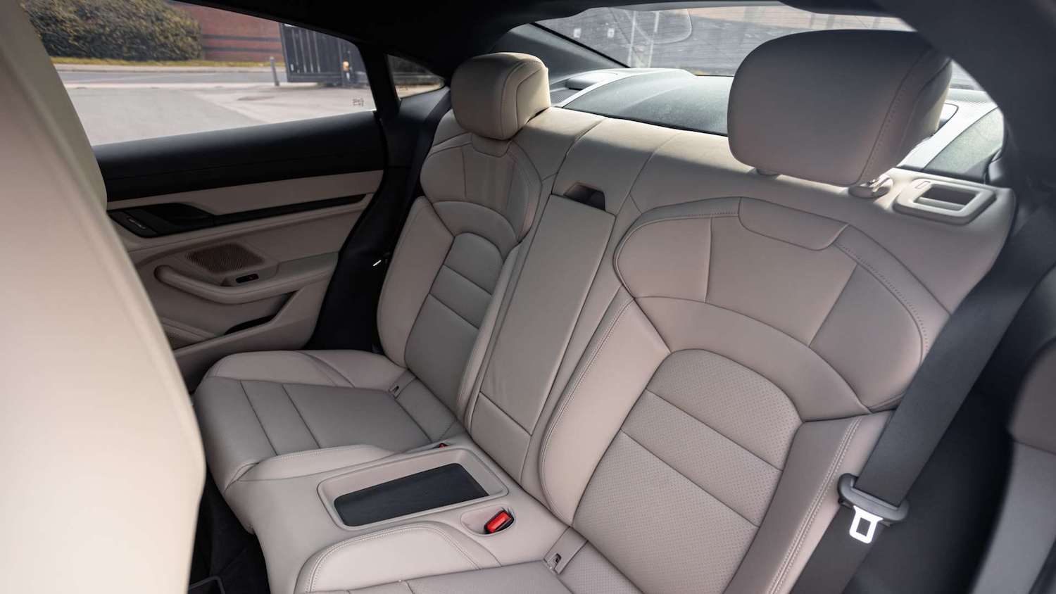 Used Porsche Taycan 2022 for sale - 78010504: Photo 14