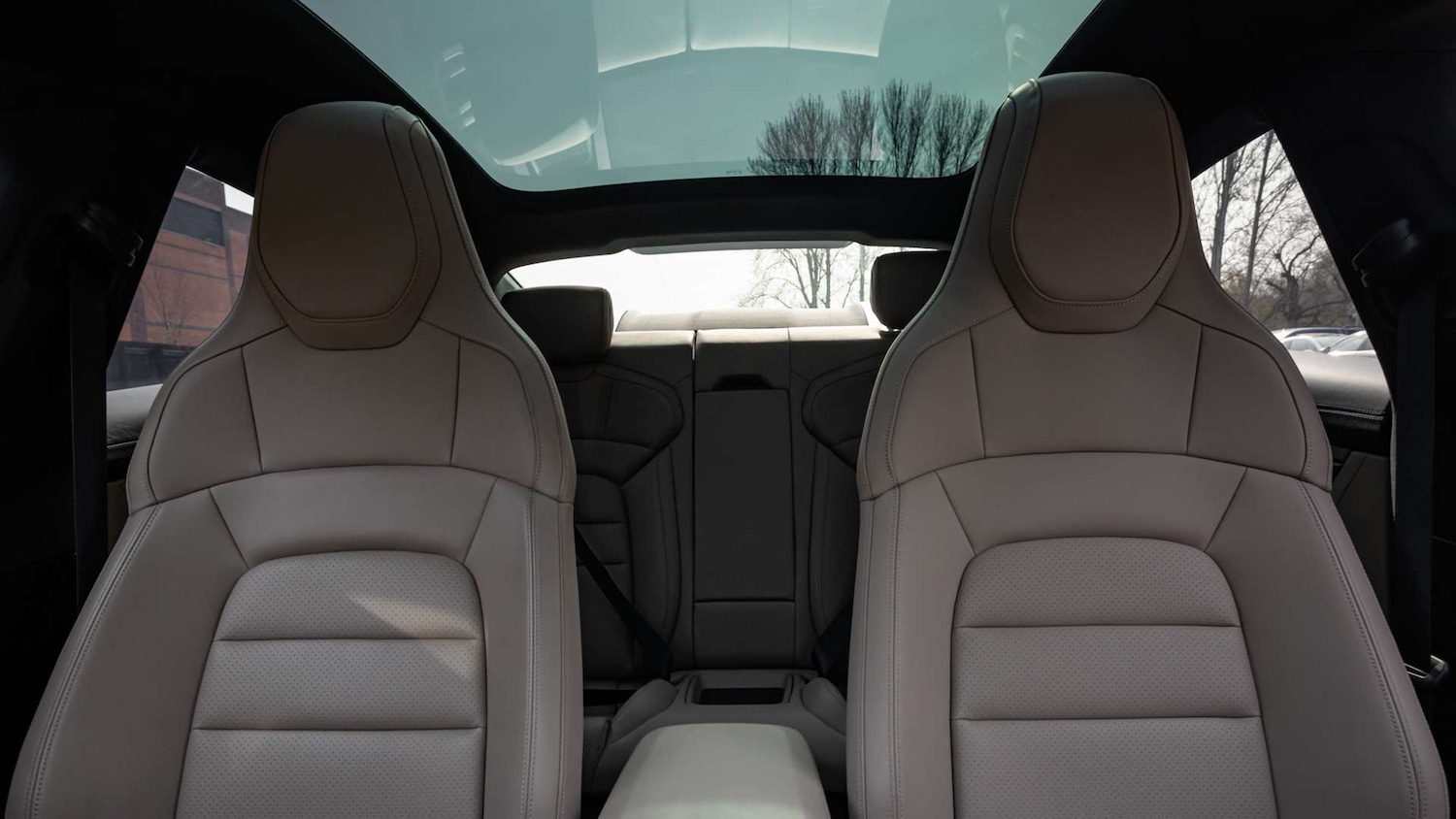 Used Porsche Taycan 2022 for sale - 78010504: Photo 15