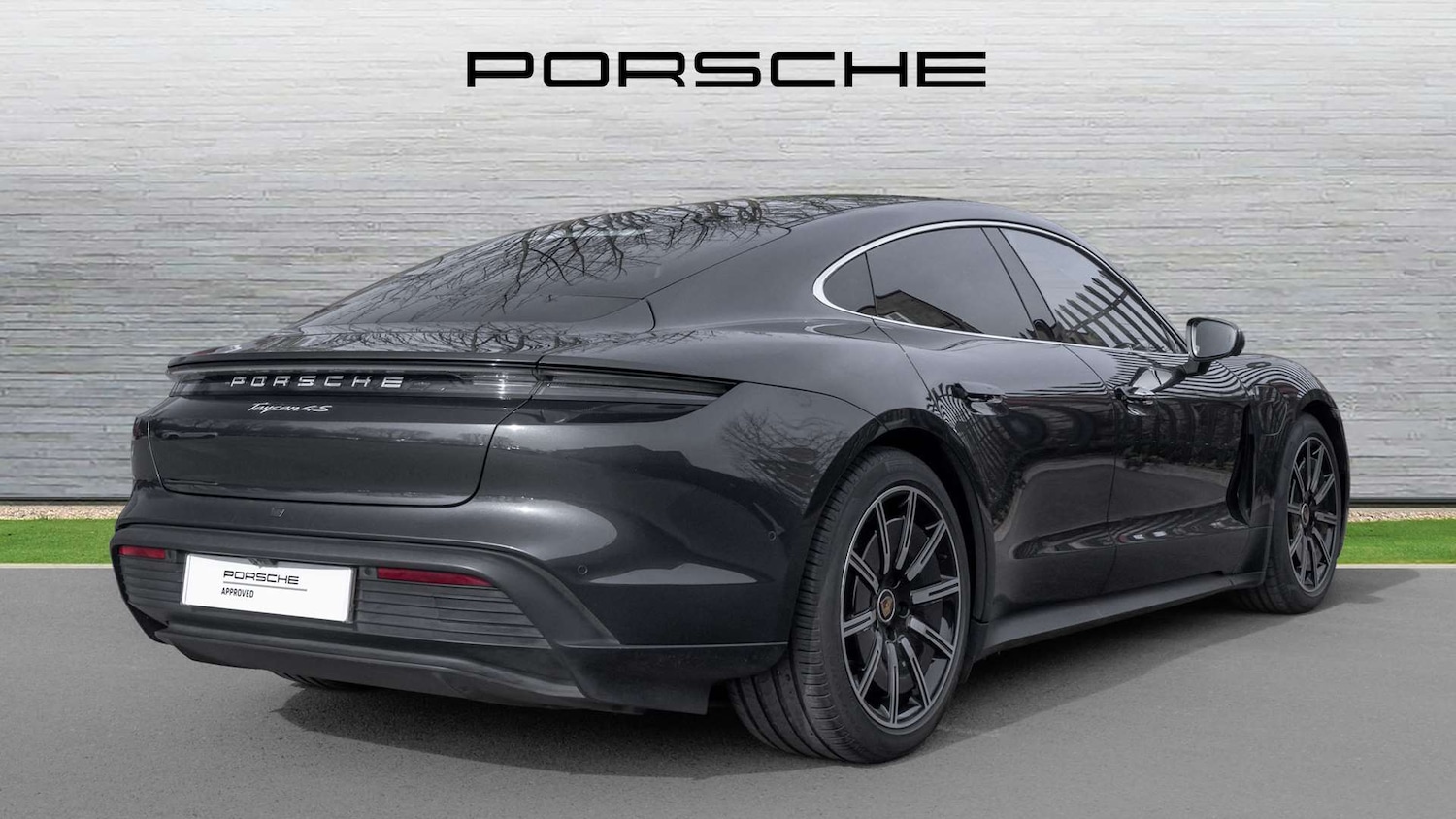 Used Porsche Taycan 2022 for sale - 78010504: Photo 2