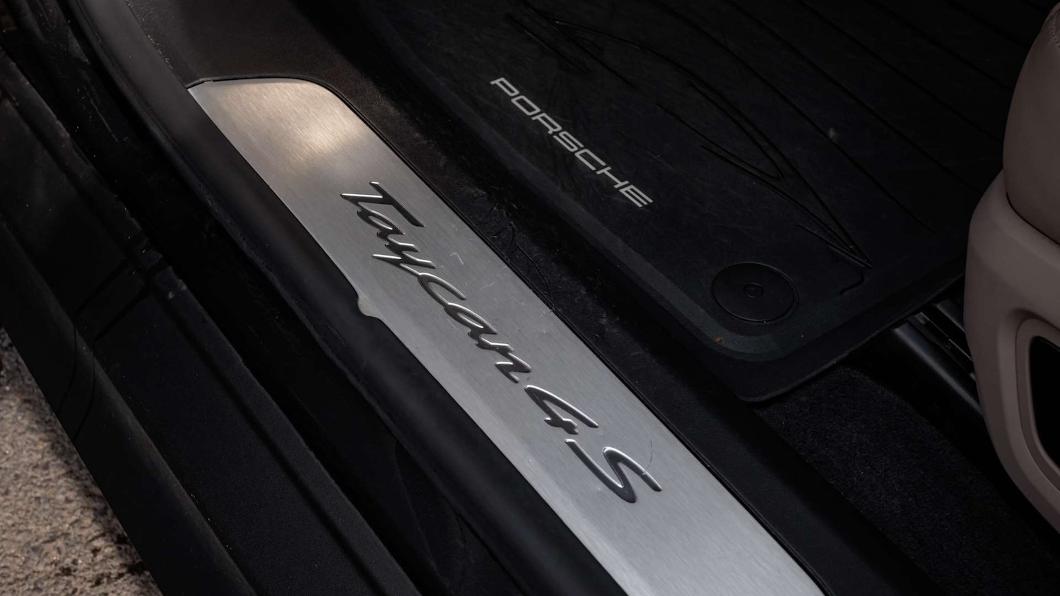 Used Porsche Taycan 2022 for sale - 78010504: Photo 25