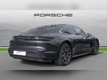 Used Porsche Taycan 2022 for sale - 78010504: Photo