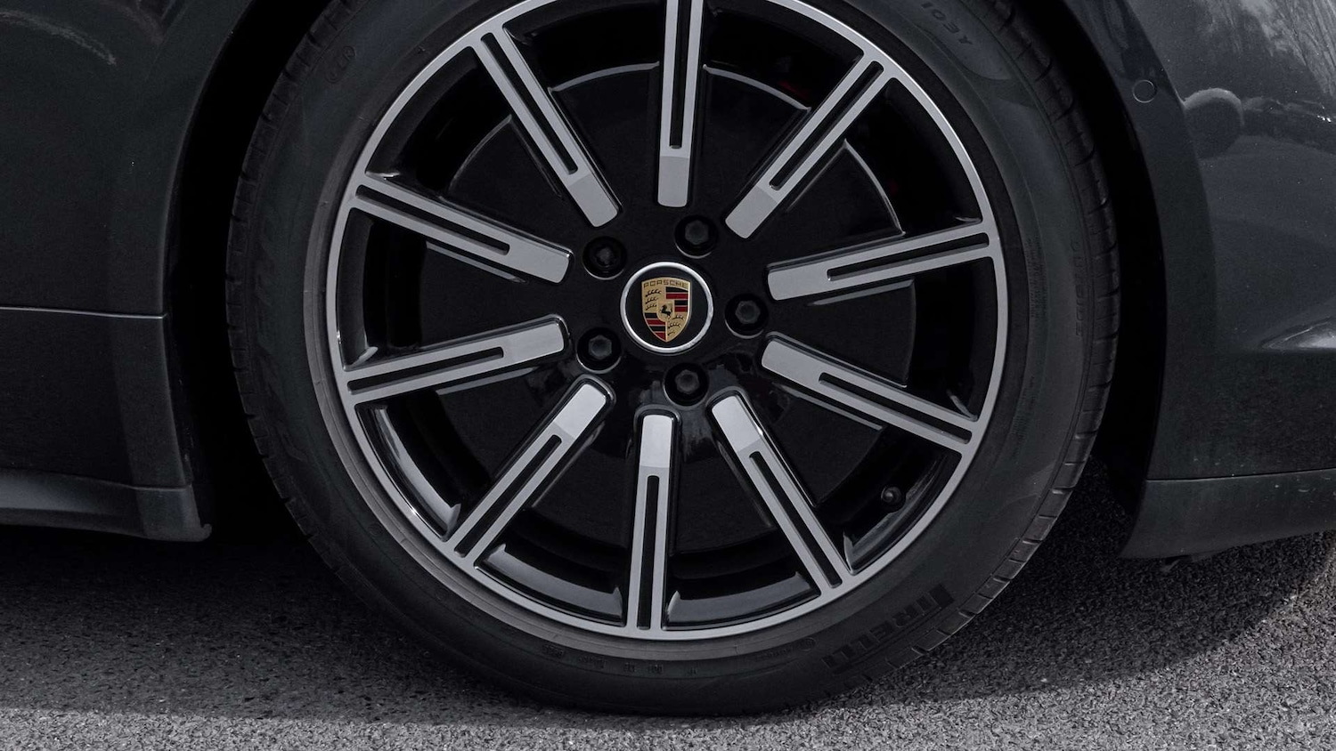 Used Porsche Taycan 2022 for sale - 78010504: Photo 5