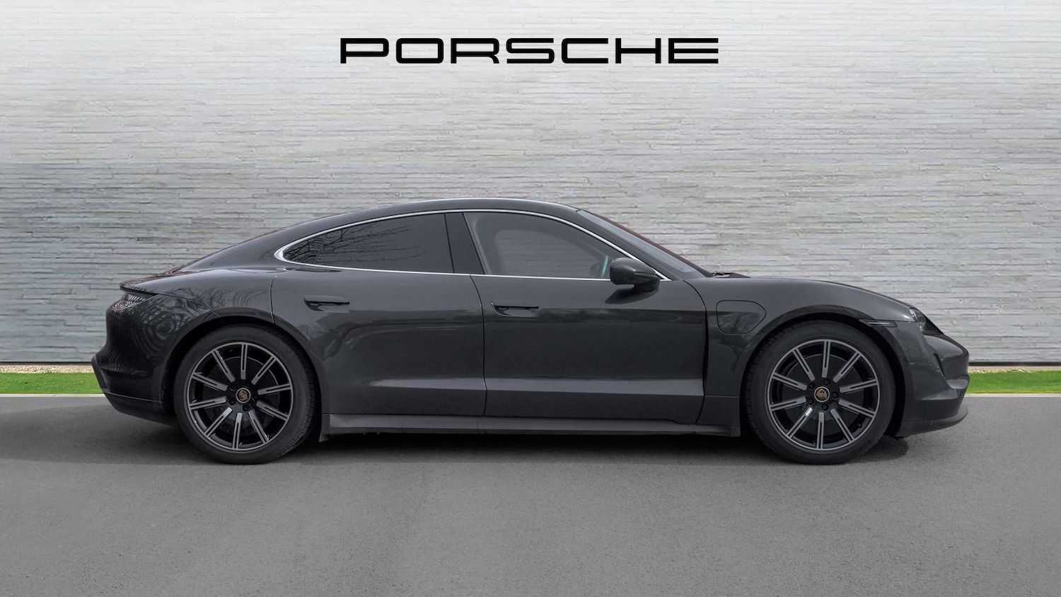 Used Porsche Taycan 2022 for sale - 78010504: Photo 6