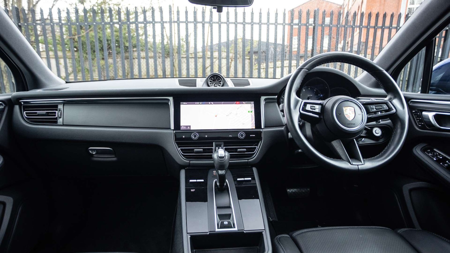 Used Porsche Macan 2023 for sale - 77158508: Photo 13