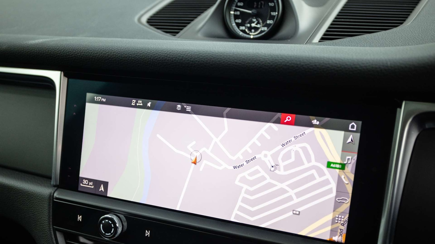 Used Porsche Macan 2023 for sale - 77158508: Photo 18