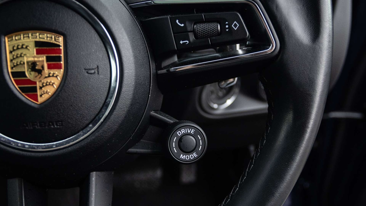 Used Porsche Macan 2023 for sale - 77158508: Photo 20