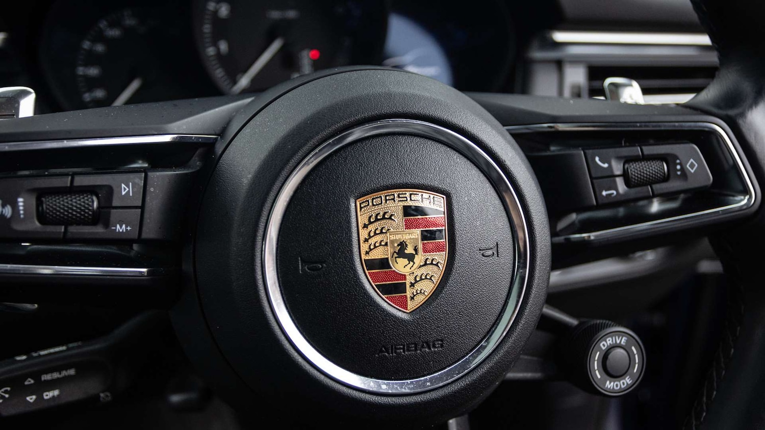 Used Porsche Macan 2023 for sale - 77158508: Photo 23