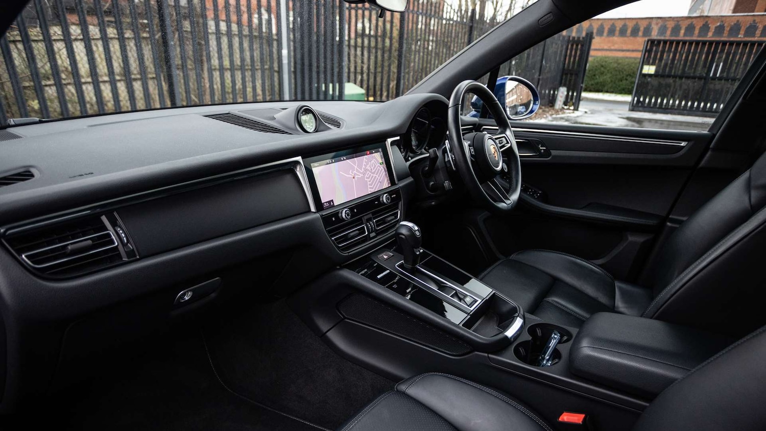 Used Porsche Macan 2023 for sale - 77158508: Photo 5