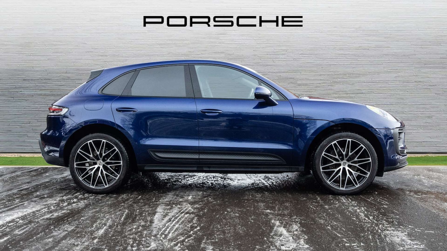 Used Porsche Macan 2023 for sale - 77158508: Photo 7