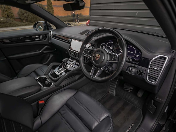 Used Porsche Cayenne 2021 for sale - 76329308: Photo 13