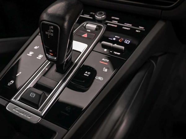Used Porsche Cayenne 2021 for sale - 76329308: Photo 14