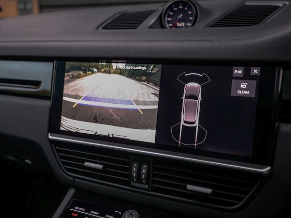 Used Porsche Cayenne 2021 for sale - 76329308: Photo 16
