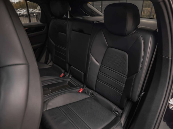 Used Porsche Cayenne 2021 for sale - 76329308: Photo 30
