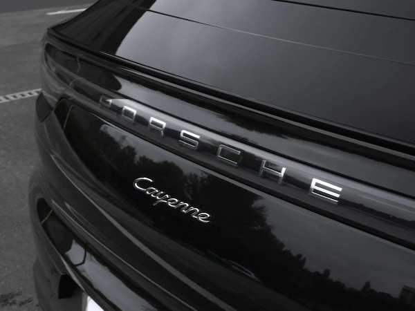 Used Porsche Cayenne 2021 for sale - 76329308: Photo 31