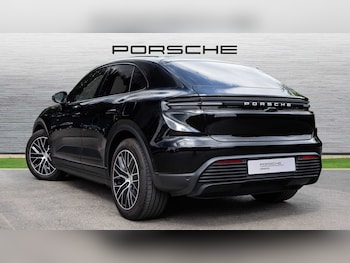 Used Porsche Macan 2025 for sale - 75217519: Photo