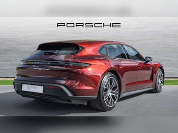 Used Porsche Taycan 2022 for sale - 76113379: Photo 3