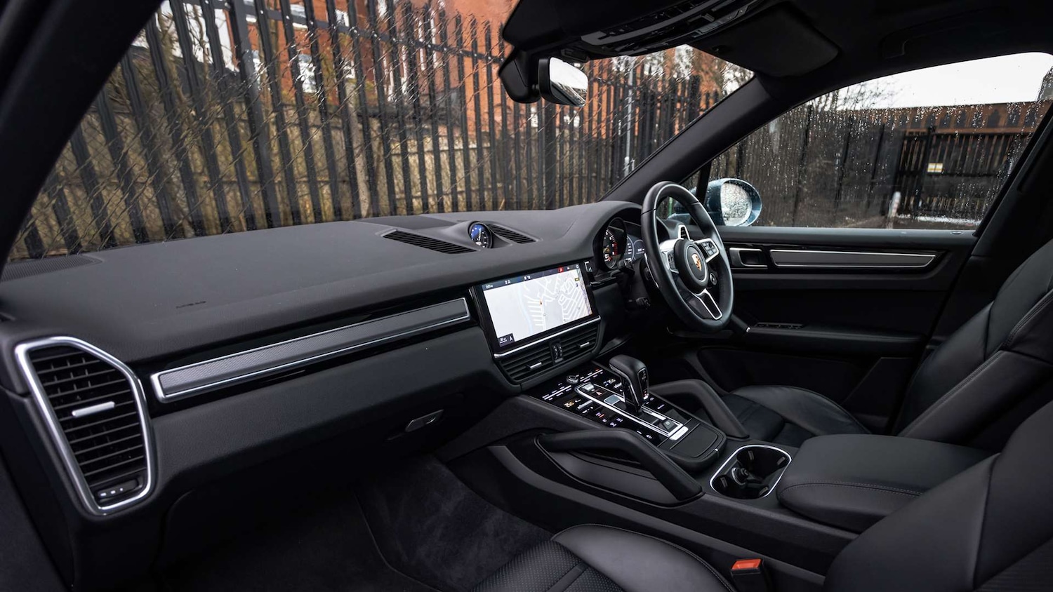 Used Porsche Cayenne for sale - 77661112: Photo 4