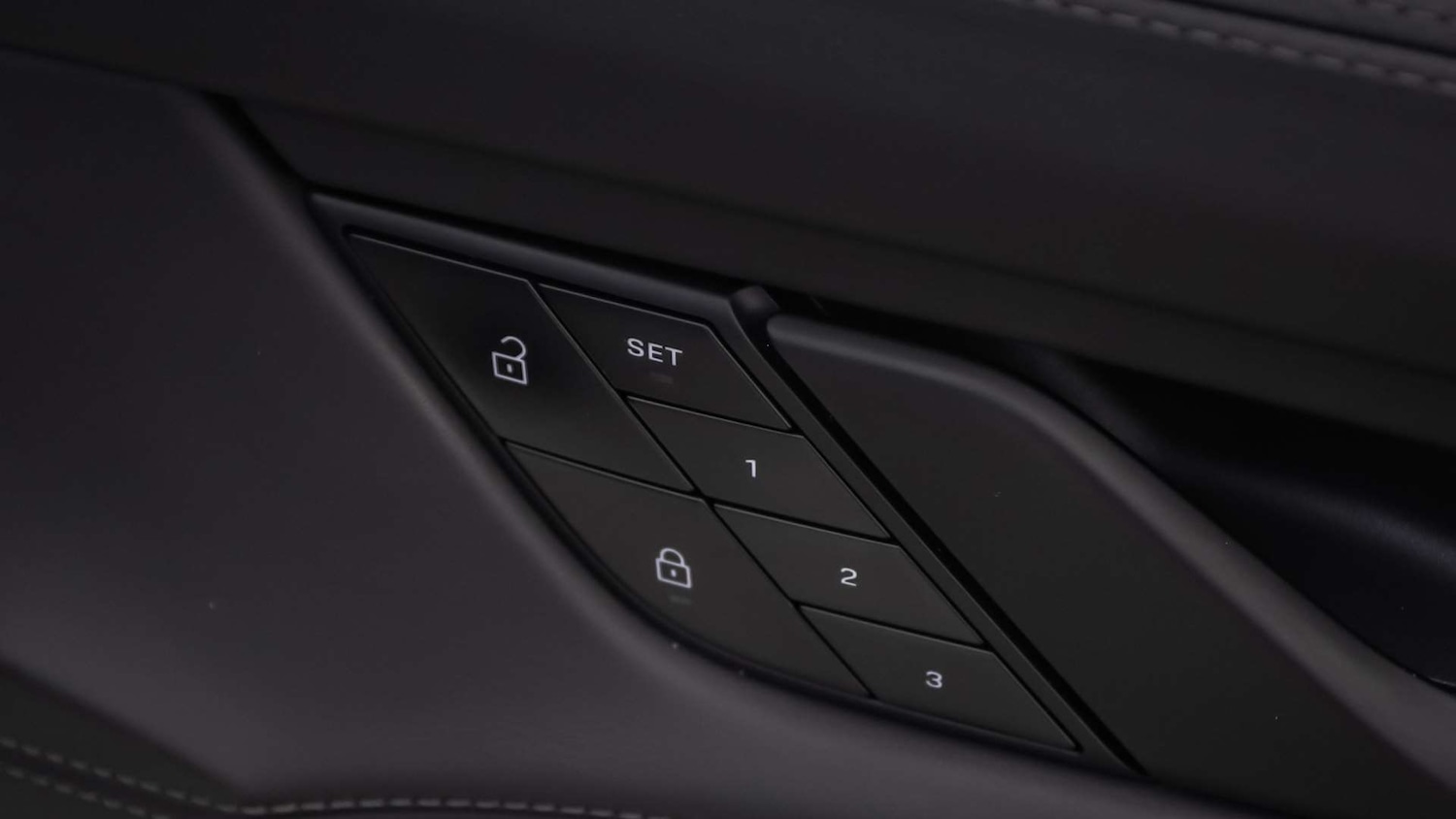 Used Porsche Taycan 2023 for sale - 76501886: Photo 24