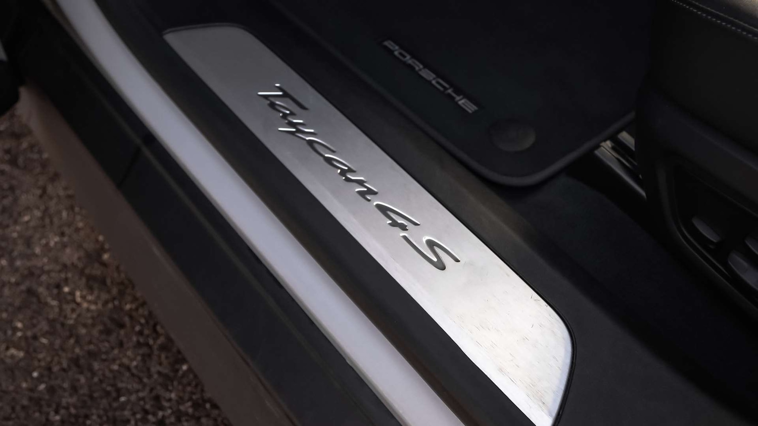 Used Porsche Taycan 2023 for sale - 76501886: Photo 28