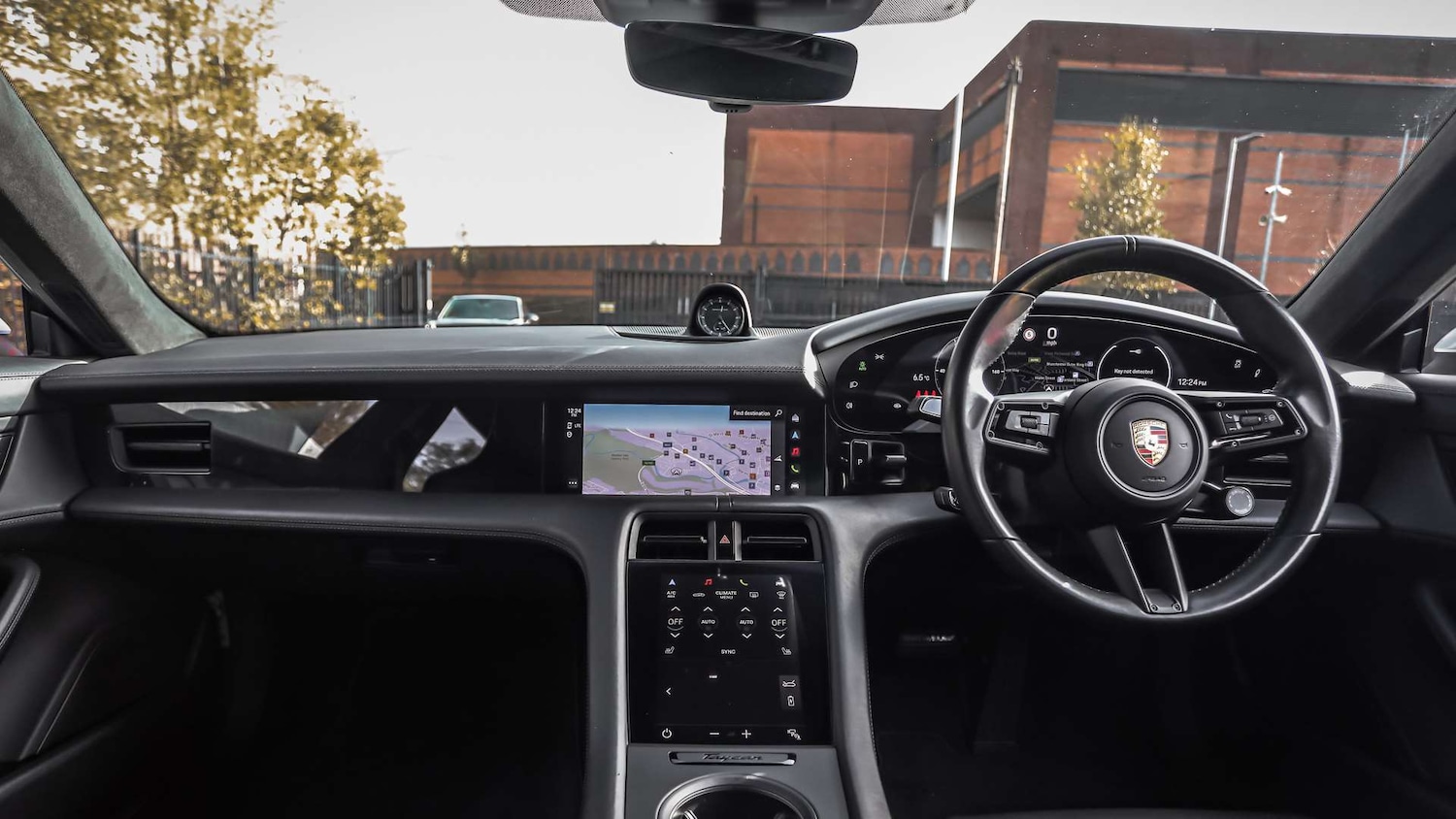 Used Porsche Taycan 2023 for sale - 76501886: Photo 9