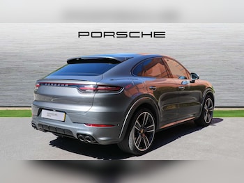Used Porsche Cayenne 2023 for sale - 78433040: Photo