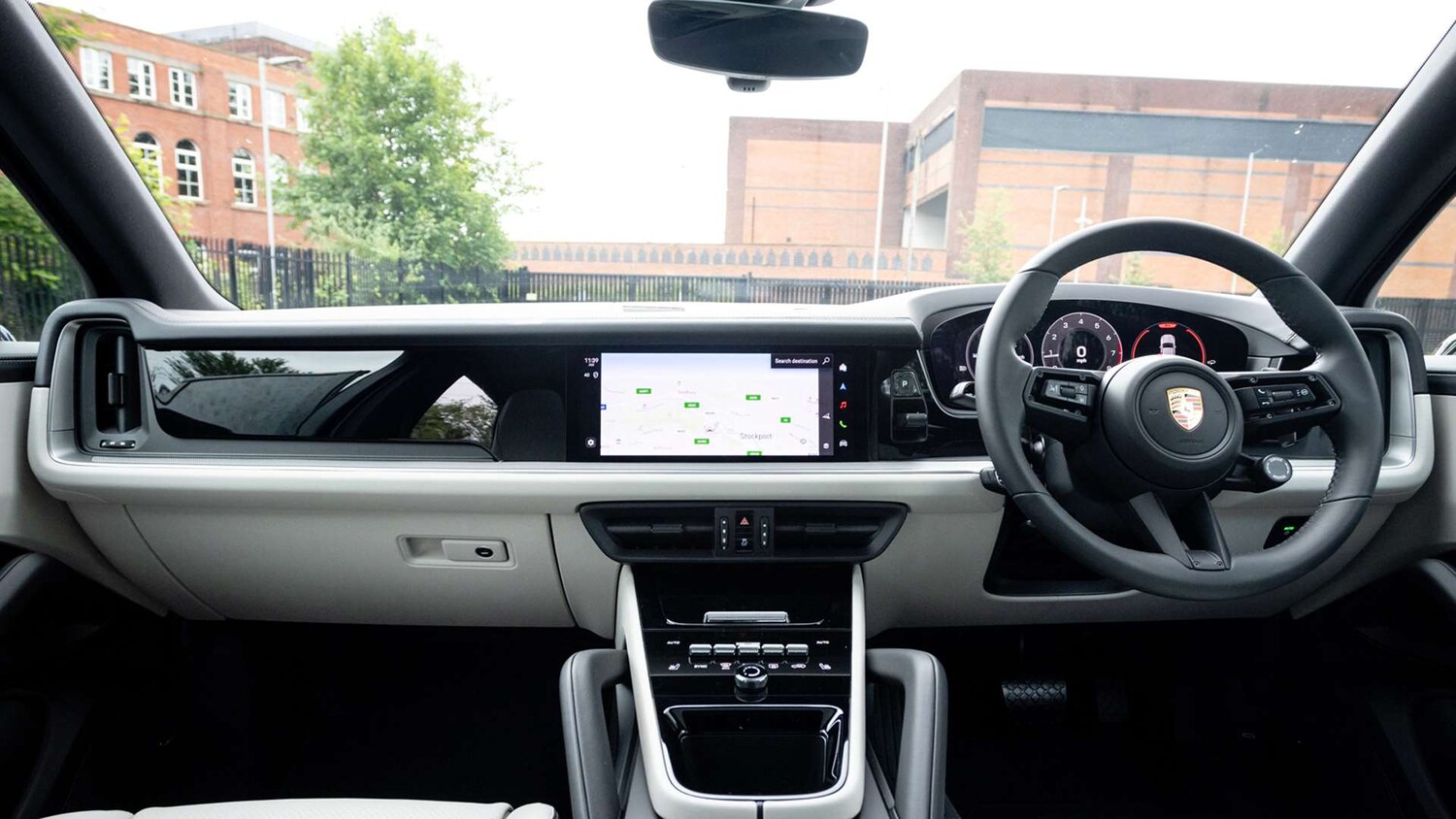 Used Porsche Cayenne 2024 for sale - 77373800: Photo 11