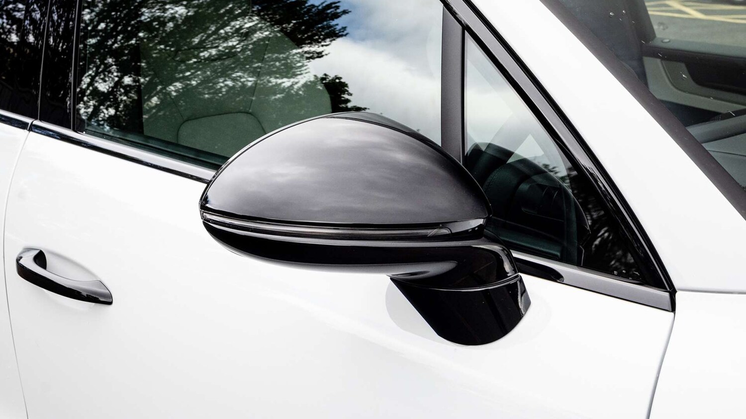 Used Porsche Cayenne 2024 for sale - 77373800: Photo 33