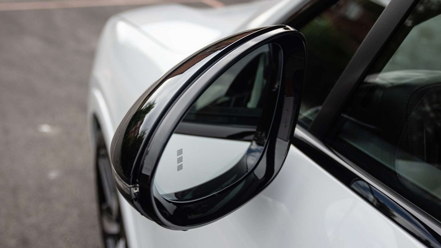 Used Porsche Cayenne 2024 for sale - 77373800: Photo 34